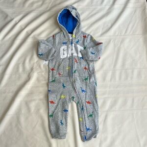 Baby Gap dinosaur one piece NWT Sz 12-18m bundle to save